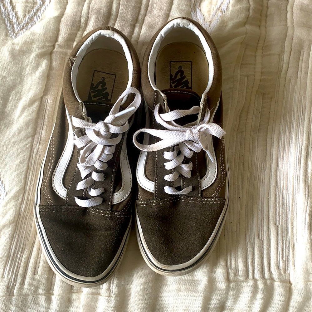 Women’s vans size 8.5